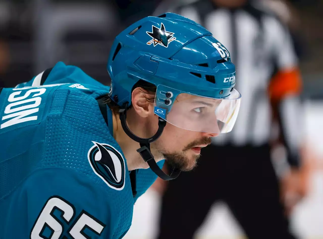 Sharks’ Karlsson joins select company as he becomes finalist for player’s award