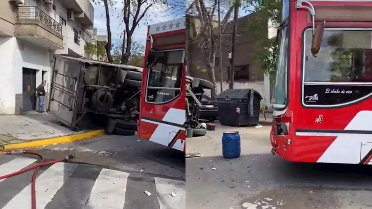 Triple choque en Mataderos: siete heridos tras accidente entre un colectivo, un camión y un auto