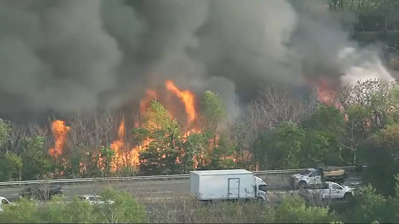 Large Brush Fire Burning Next to Road in Everett