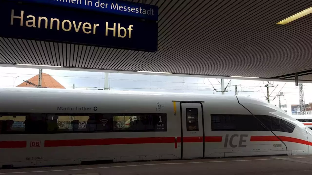 Deutsche Bahn stellt Fernverkehr für 50 Stunden ein - oe24.at