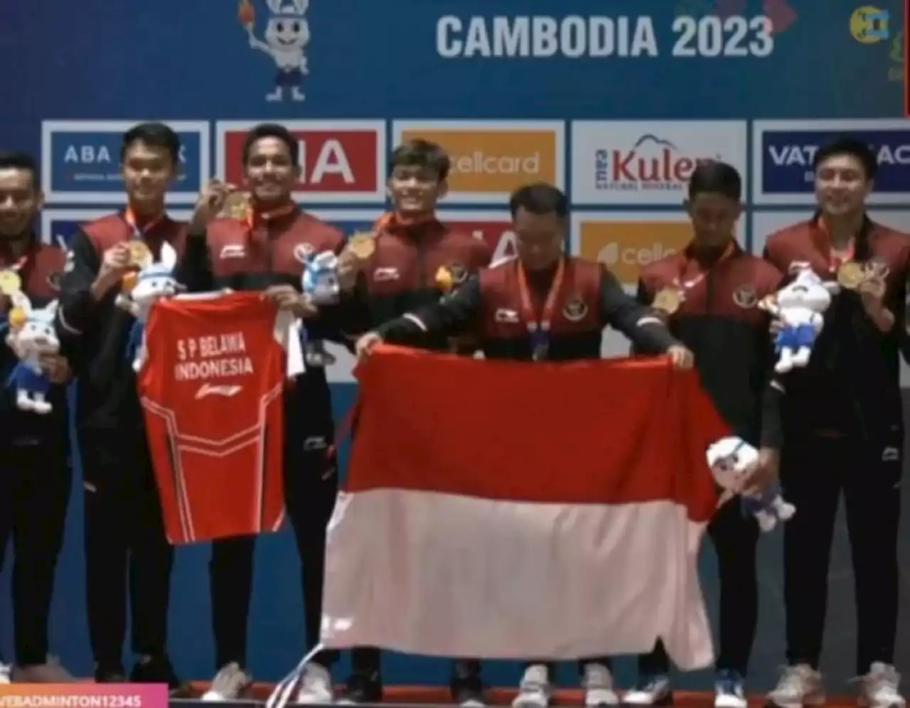 SEA Games 2023: Tim Beregu Putra Indonesia Raih Emas, Jersey Almarhum Syabda Ikut Berkibar |Republika Online