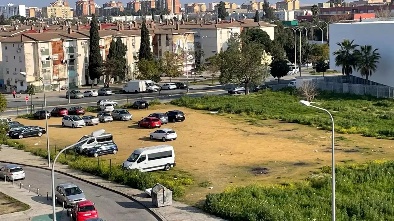 Varios heridos y una persona atrincherada en un tiroteo en la barriada sevillana del Polígono Sur