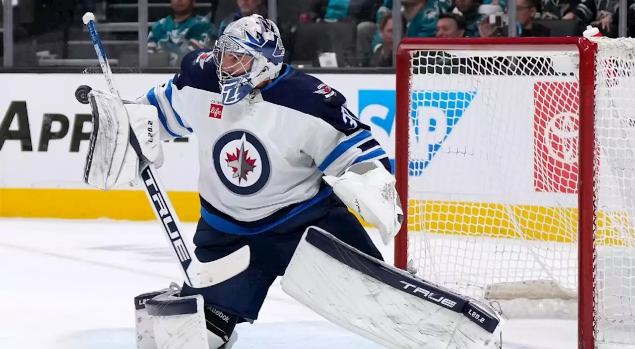 Jets Mailbag: What does Connor Hellebuyck's next contract look like?