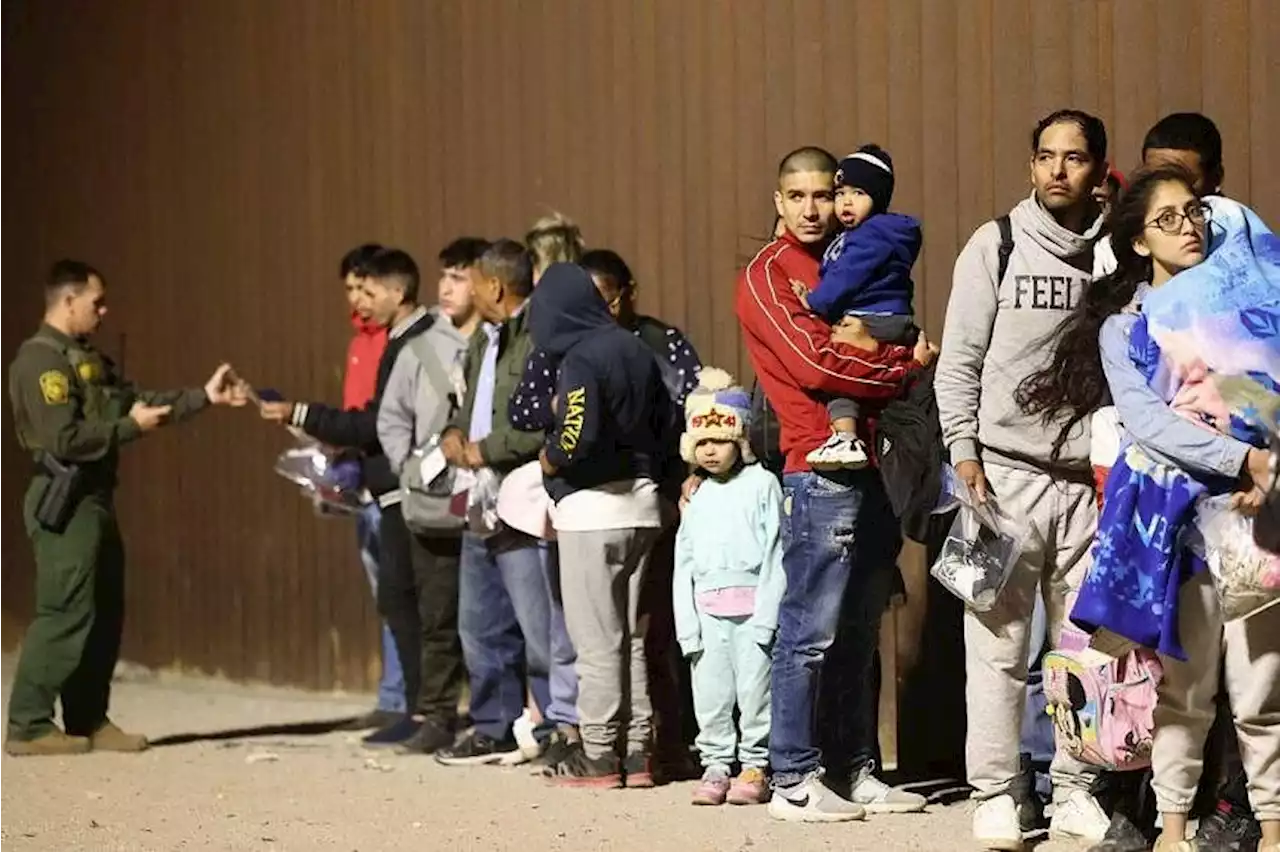 Border crossings top 10,000 daily as migrants seek US entry before Title 42 ends