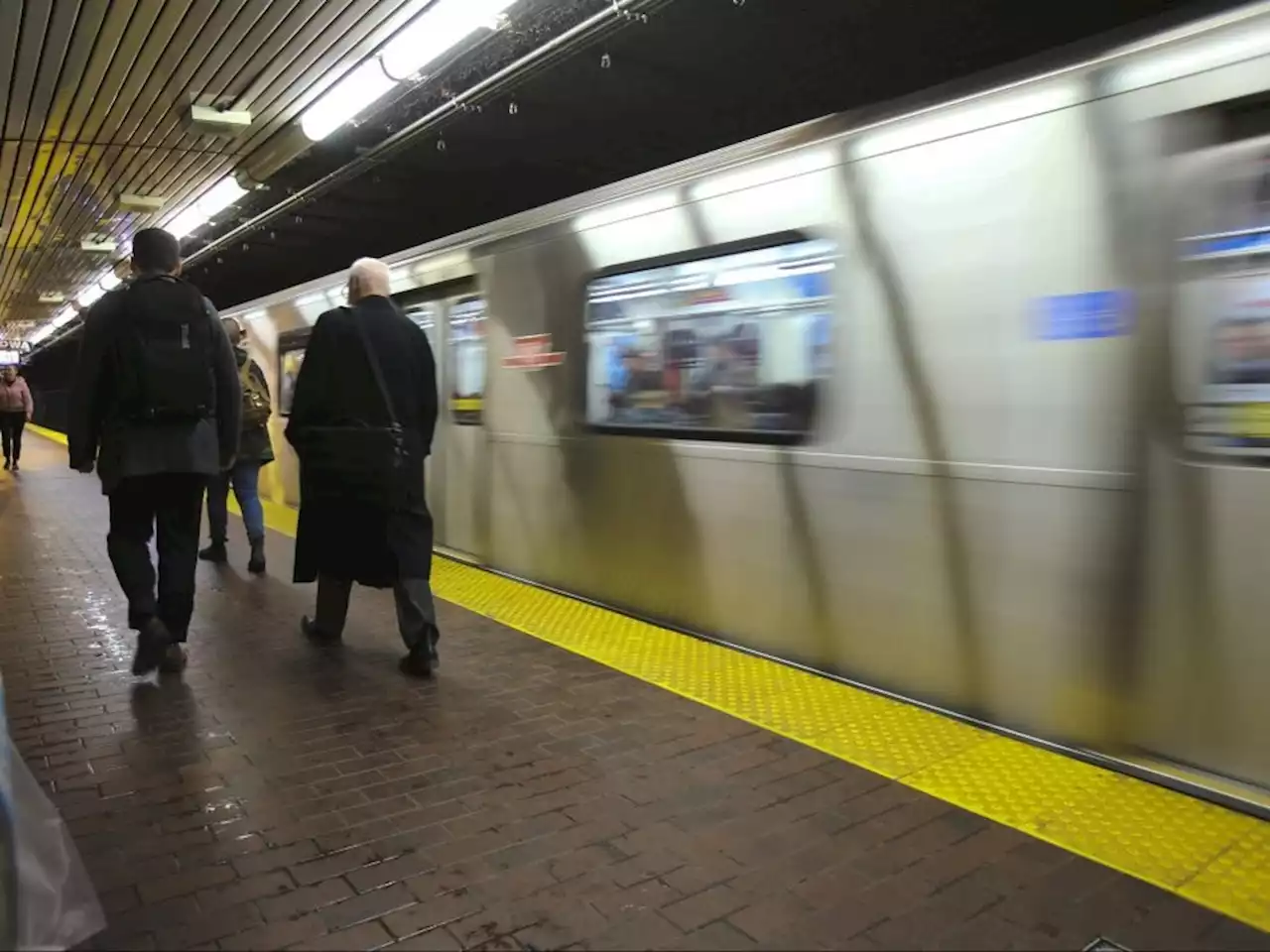 Teen boy dies after climbing atop moving TTC subway car