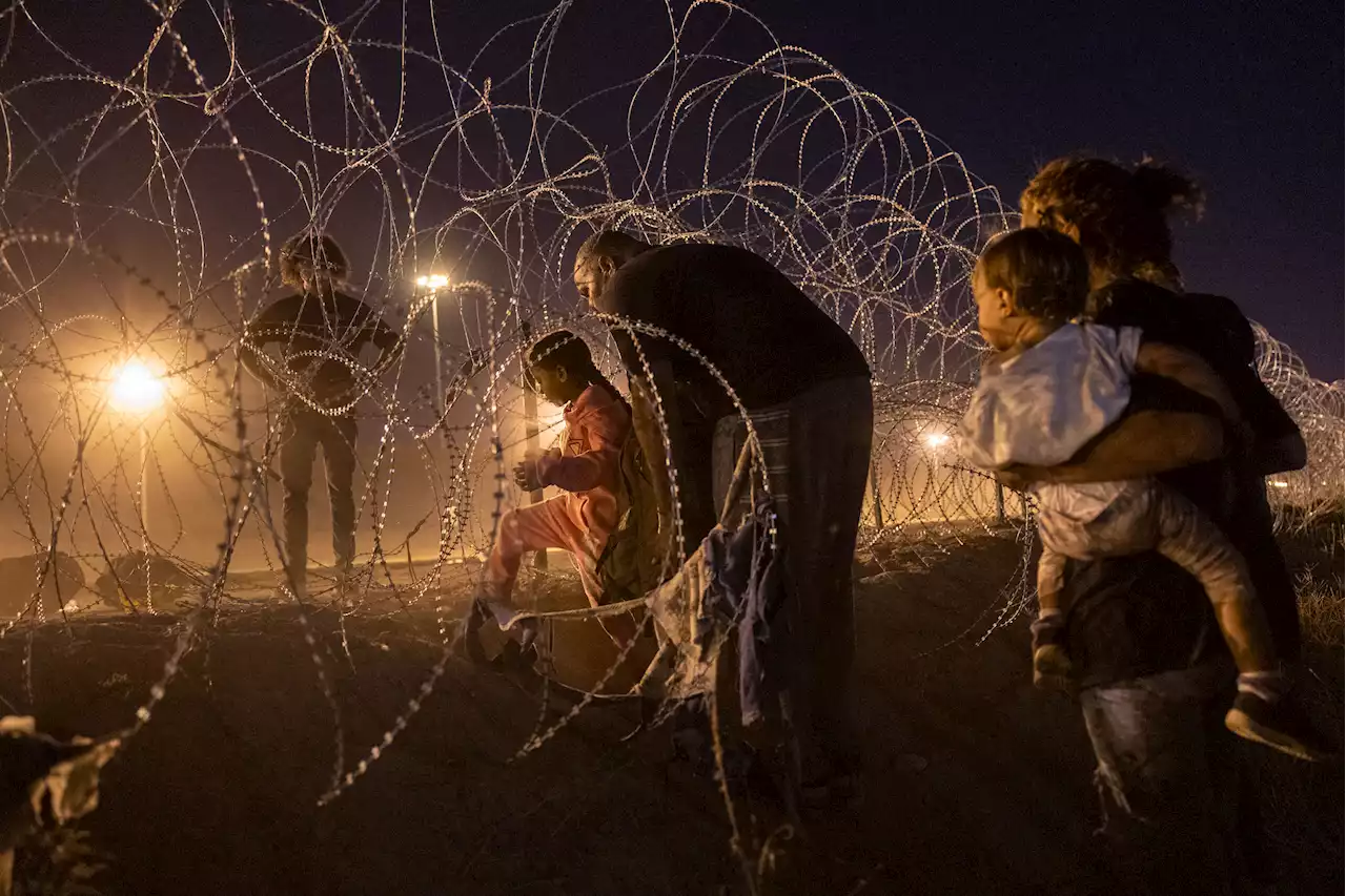 Photos: Migrants Brace for the End of Title 42