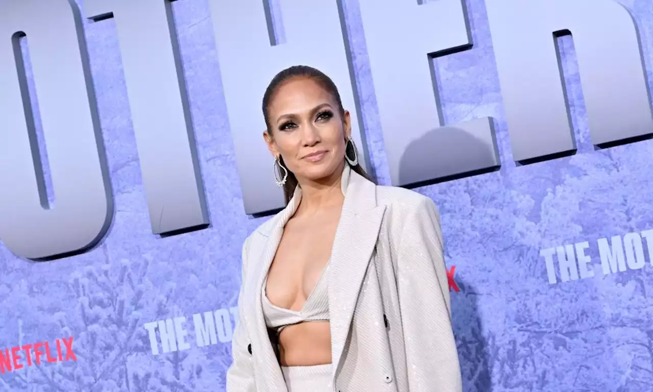 Jennifer Lopez Talks ‘The Mother’ Sequels and Stunt Work, Jokes About Auditioning to Play James Bond