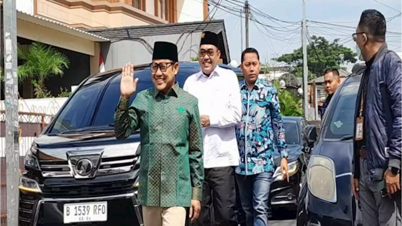 Tiba di Kediaman Wapres ke-9 Hamzah Haz, Cak Imin Tebar Senyum