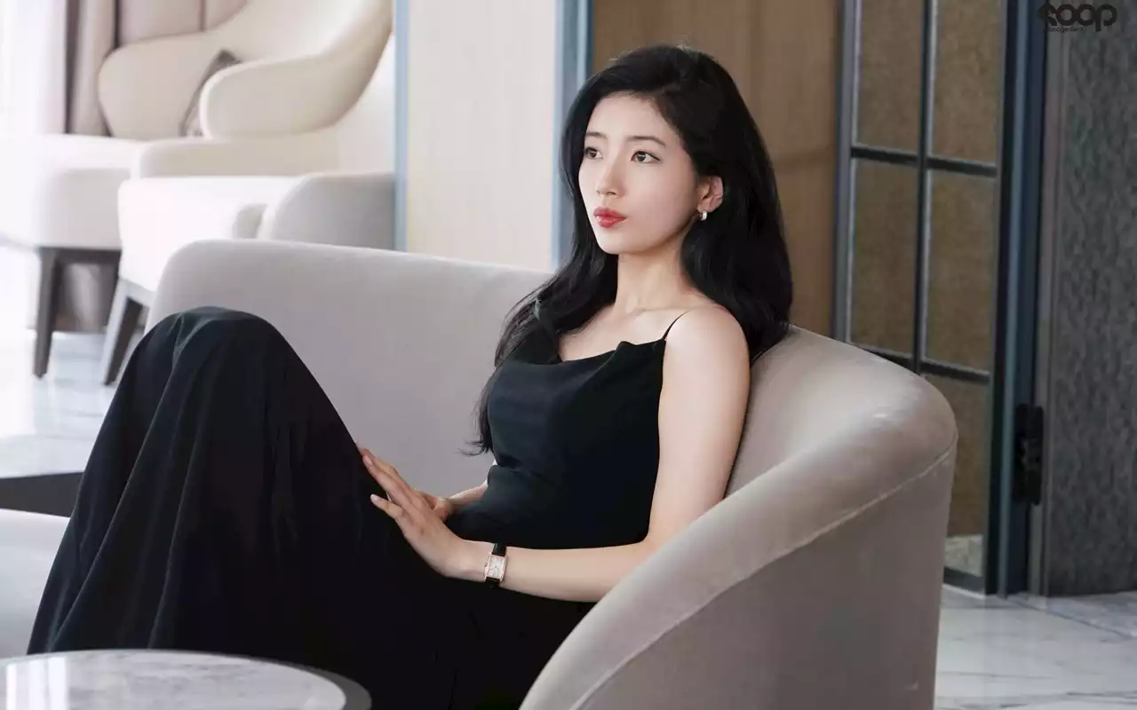 Bae Suzy Ubah Gaya Make-Up di Event Arloji Mewah, Bagian Mata Picu Perdebatan