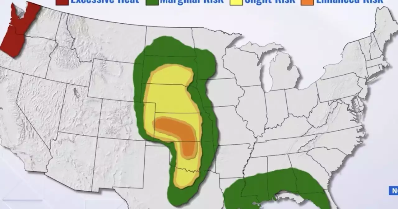 Tornadoes, destructive hail threaten central US Thursday