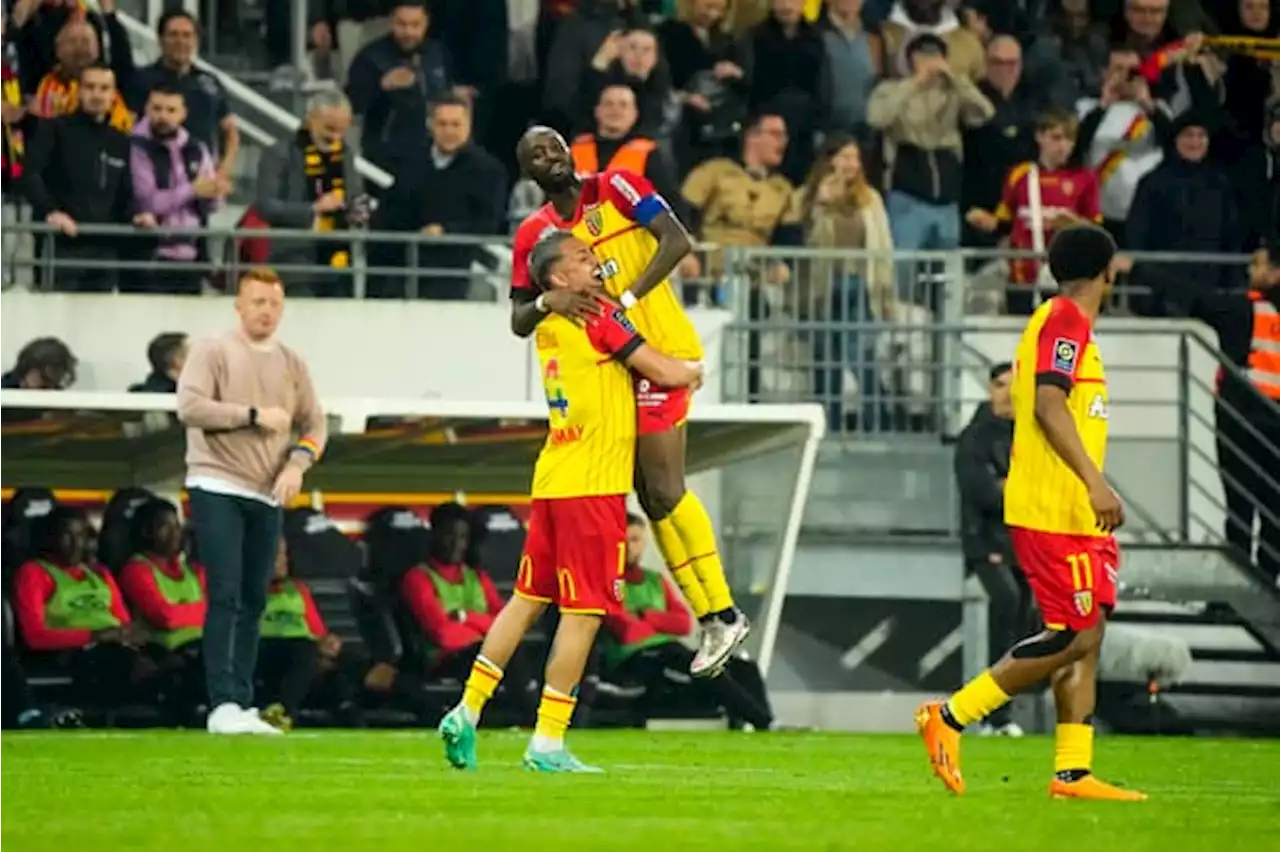 EN DIRECT - Lens-Reims: à dix contre onze, les Lensois confortent leur deuxième place