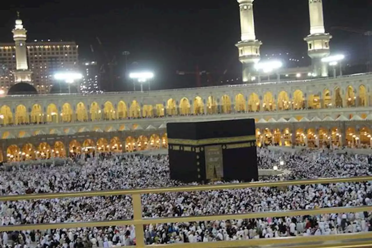 Viral Non-Muslim Bisa Masuk Makkah dan Dekati Kabah, Awas Bisa Dihukum Mati!