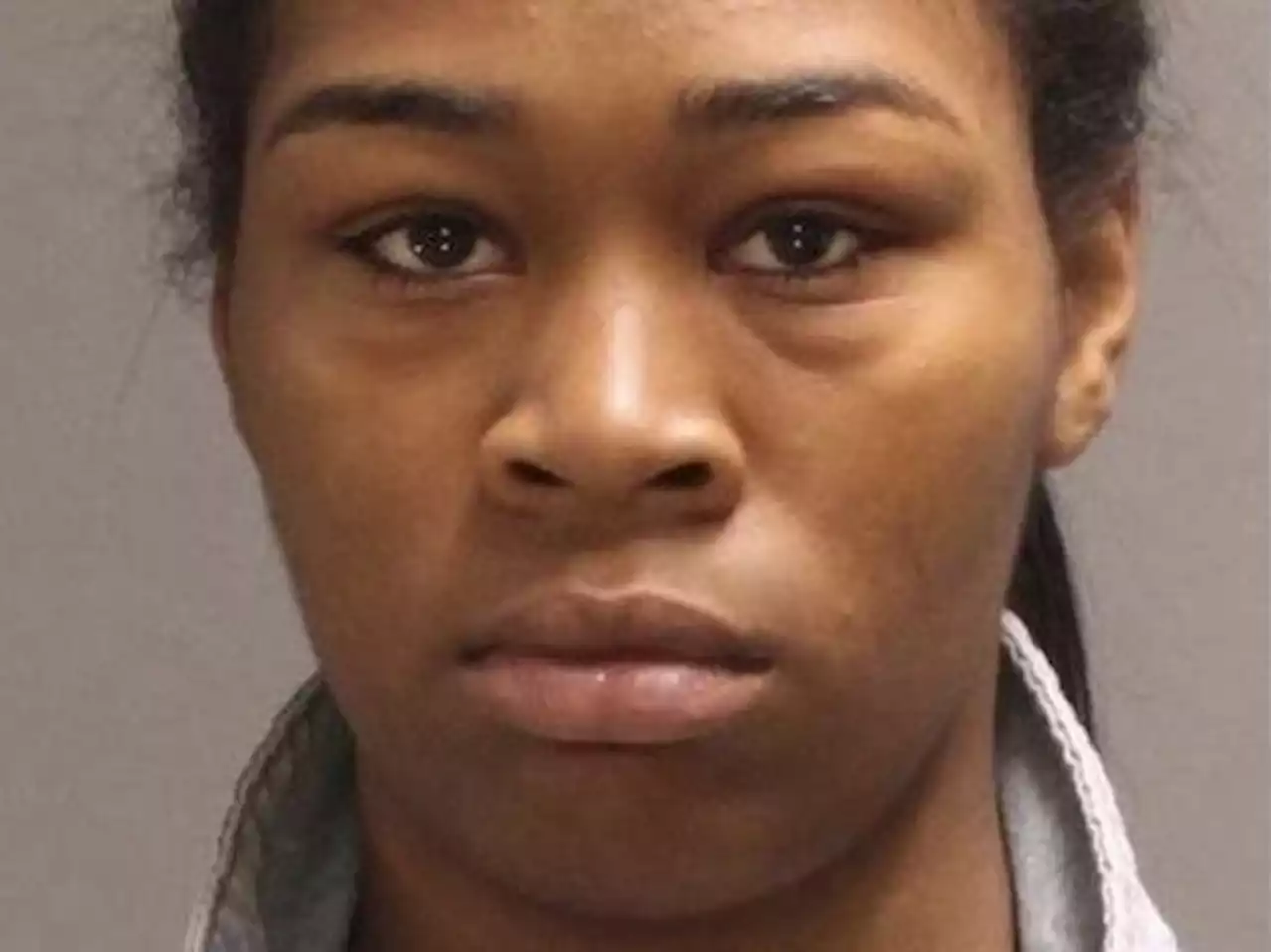 Woman accused of aiding 2 men who escaped from Philadelphia prison