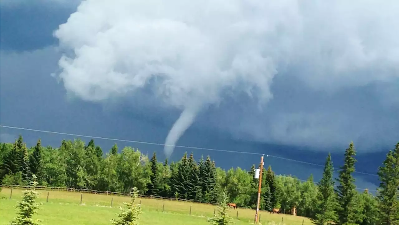 Funnel cloud advisory issued by Environment Canada for Calgary