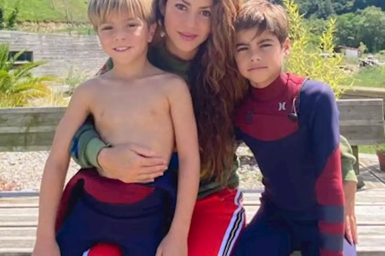 Shakira se inspira en sus hijos en Día de la madre: no se salva Piqué