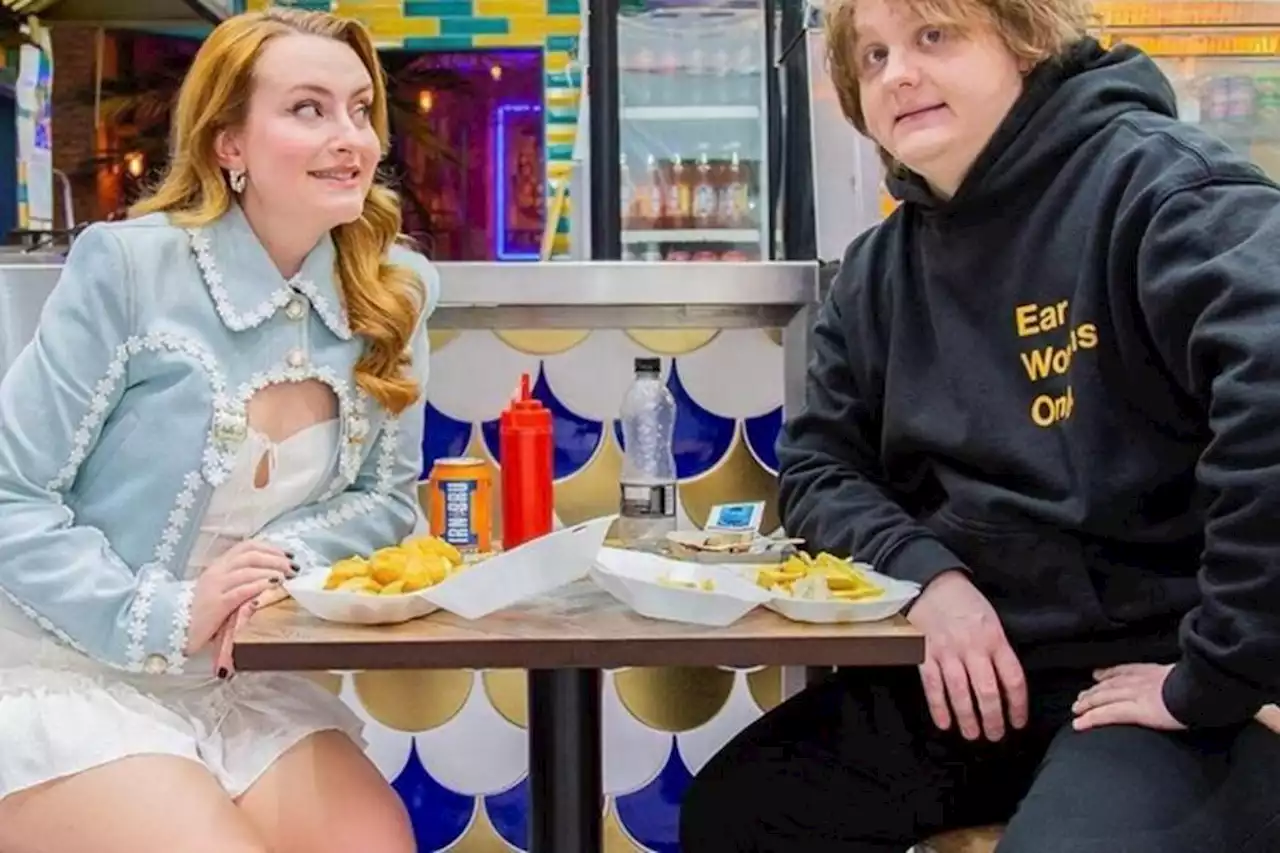 '10/10': Fans react to new Chicken Shop Date episode featuring Lewis Capaldi