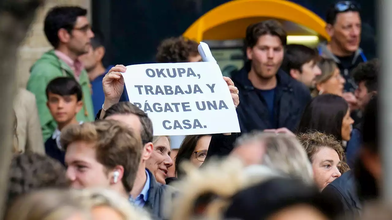 Tensión en el barrio de Bonanova con las concentraciones de okupas y antiokupas