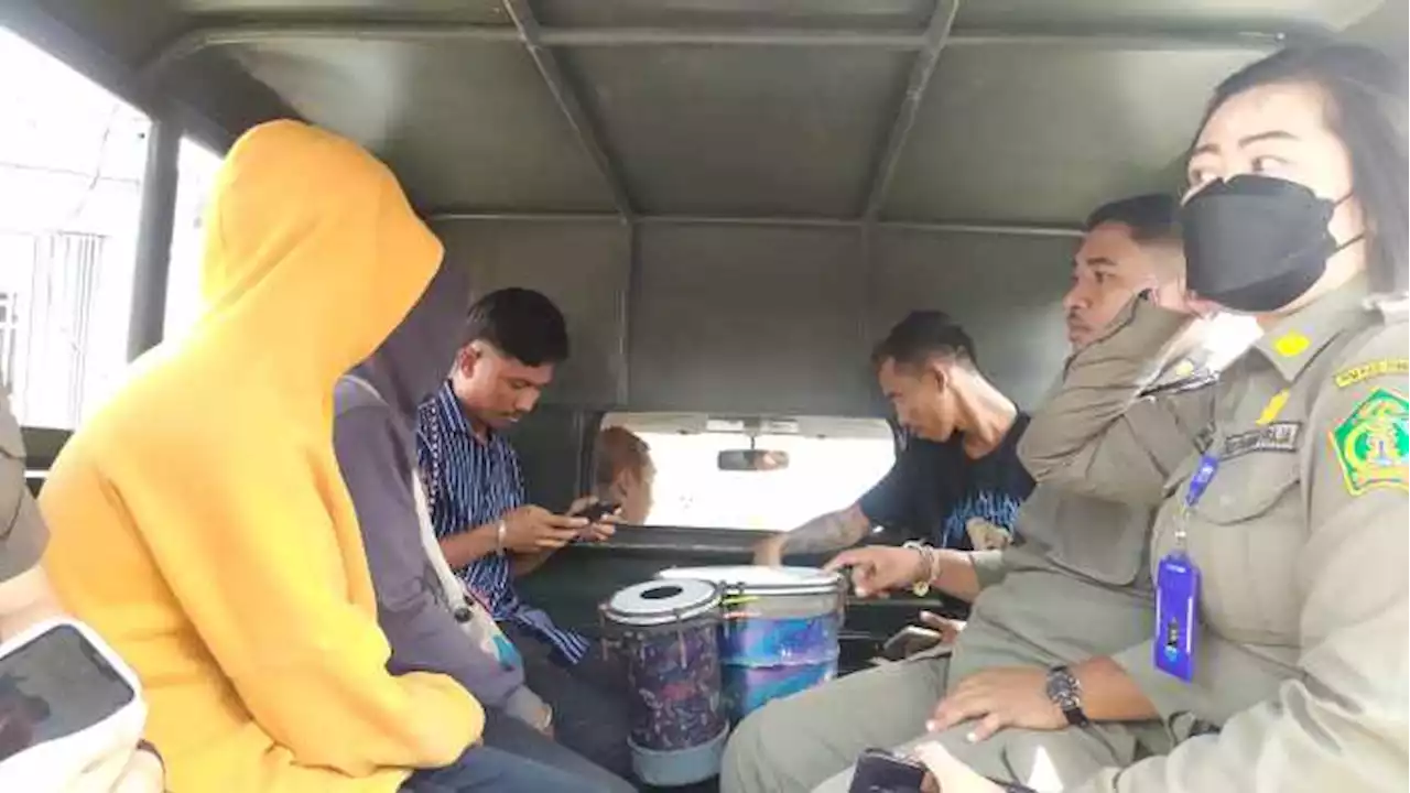 Duh, Rombongan Enam Pengamen Asal Jateng Ditangkap Satpol PP Jembrana