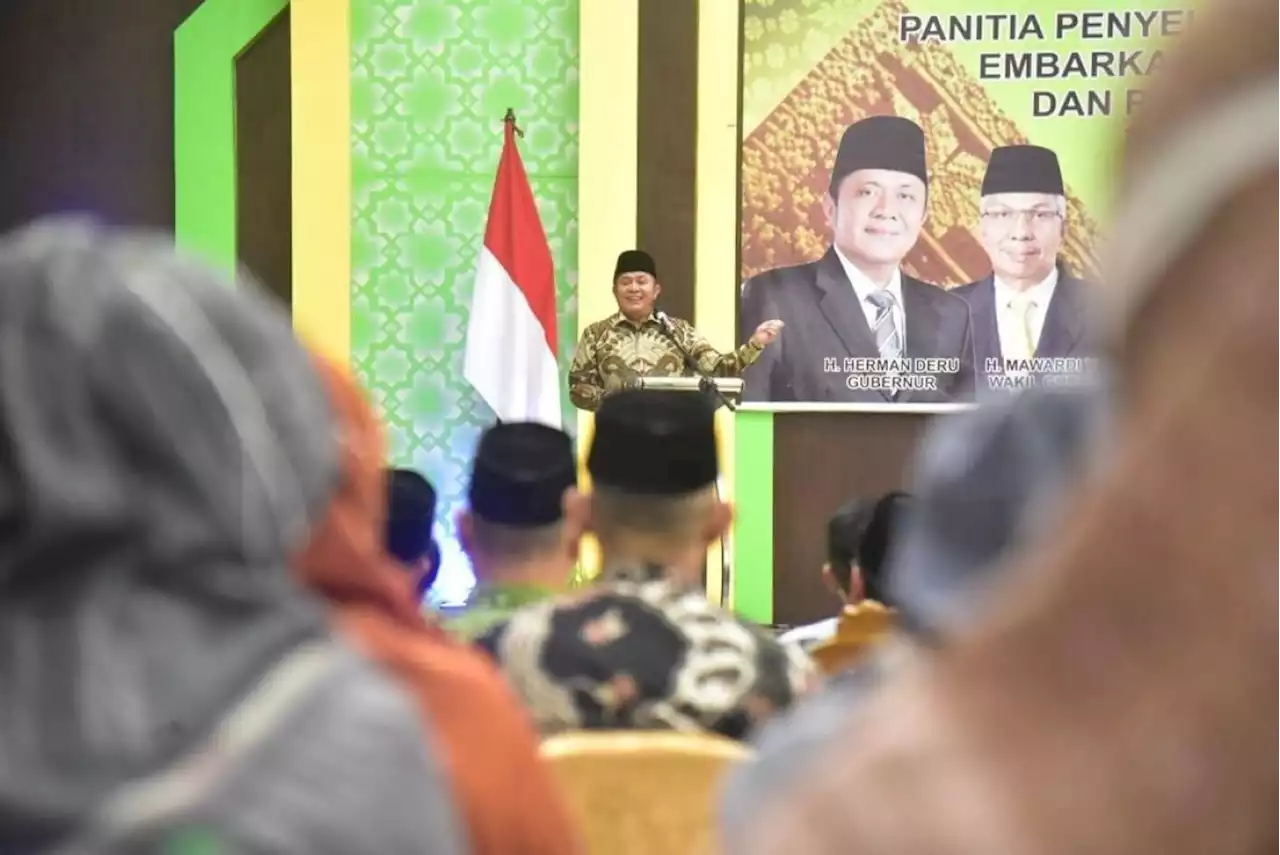 Lantik PPIH, Herman Deru: Berikan Pendampingan Kepada Jemaah Haji