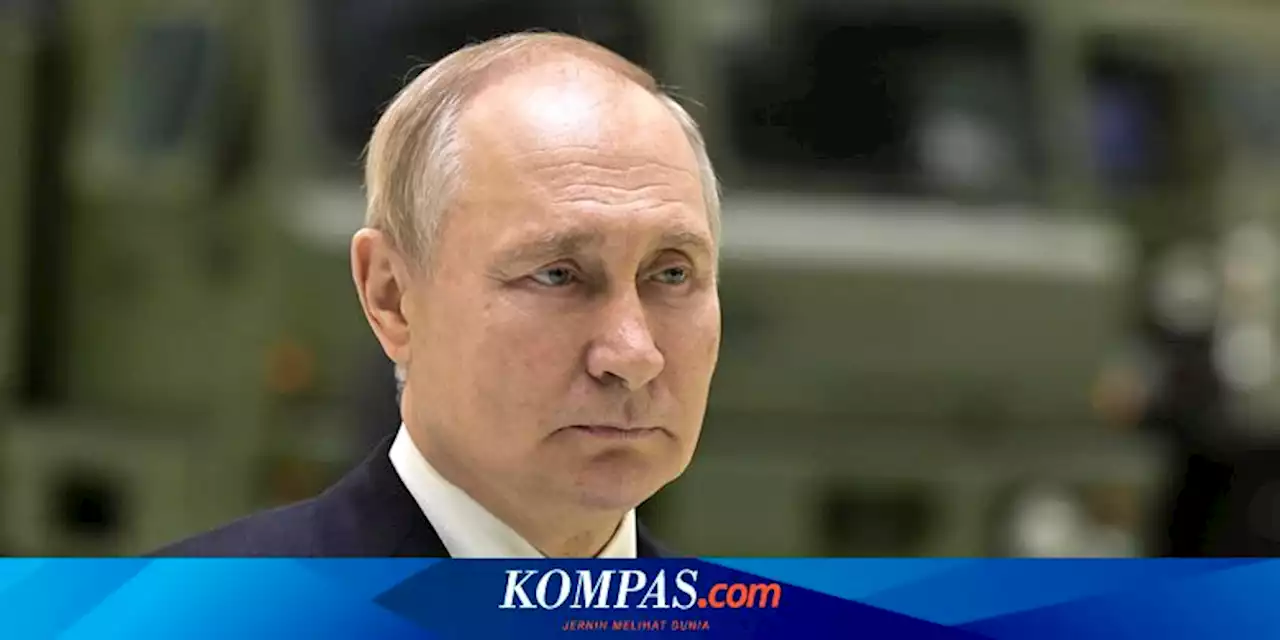 Mencaci Depan Makam Orang Tua Putin, Wanita Rusia Ditangkap