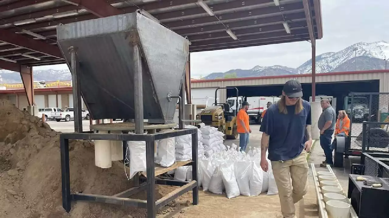 Ogden employees create sandbagging machine out of spare parts