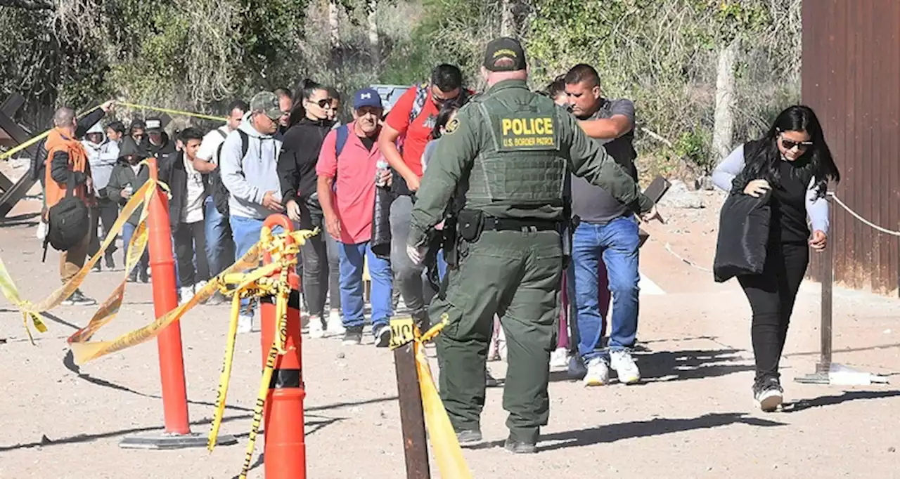 Habrá sanciones severas a quien cruce de manera ilegal: EU