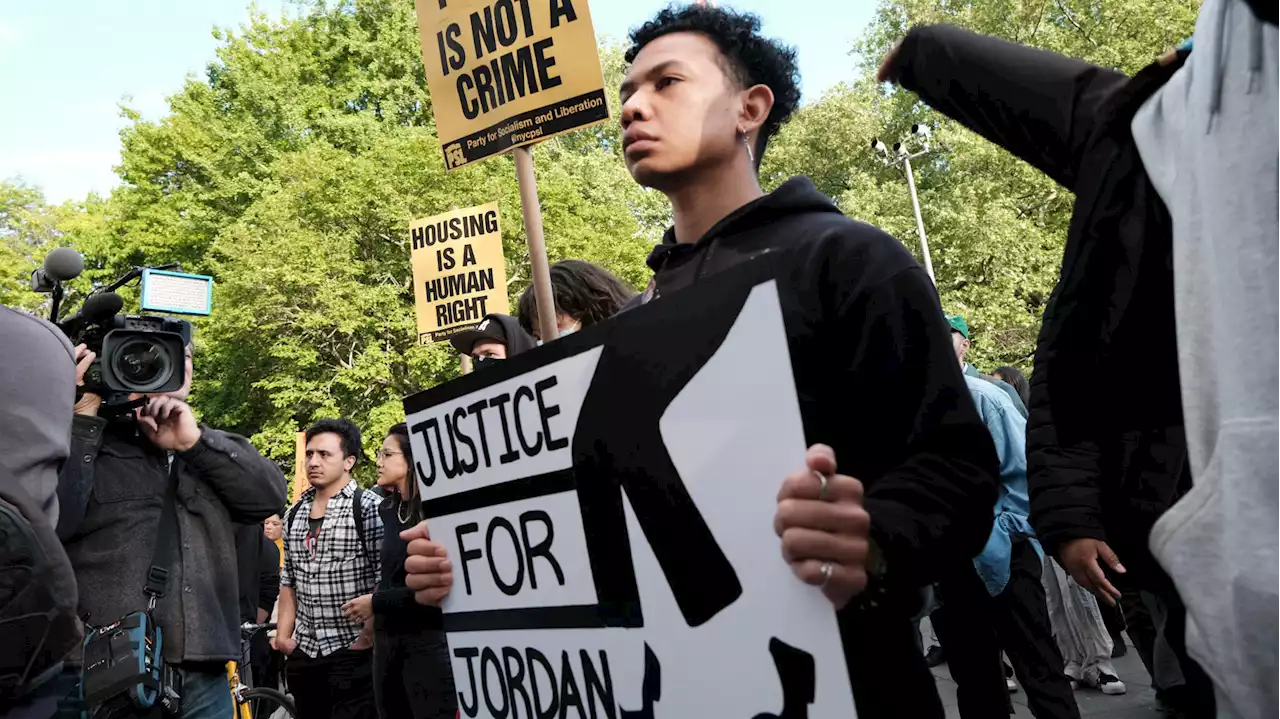 Racisme, pauvreté, justice… Ce drame dans le métro de New York soulève tous ces débats