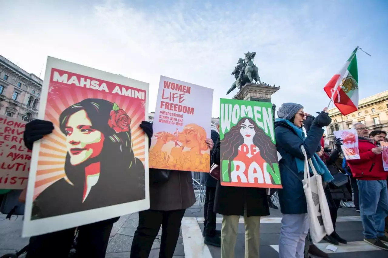 Grido di libertà | Care femministe, non dimenticatevi della protesta in Iran - Linkiesta.it