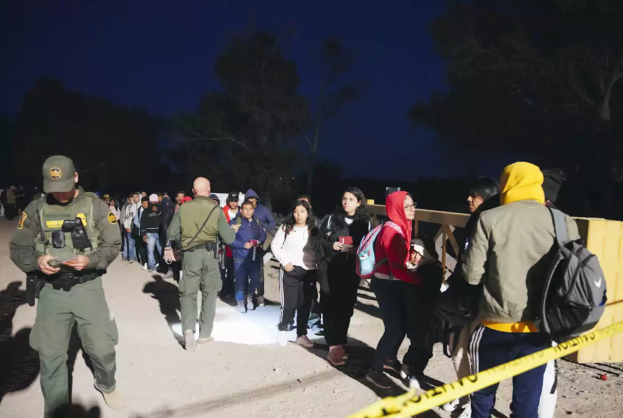 Title 42 Pandemic Asylum Restriction Expires, Casting Uncertainty at US-Mexico Border