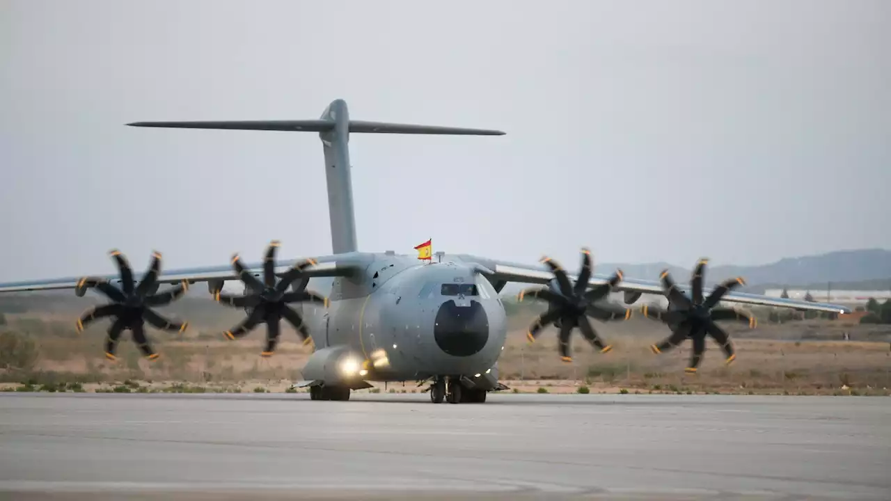 Defensa se queda con otros tres aviones A400 que iban a ser vendidos fuera