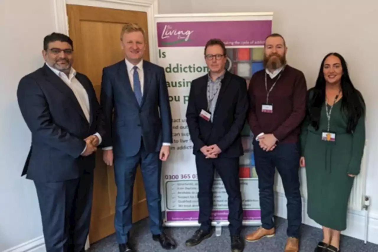 Deputy PM visits Watford addiction recovery charity