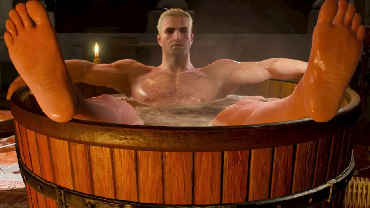 Finally, after 8 years Geralt can no longer eat chicken sandwiches, turkey legs, or pierogies underwater