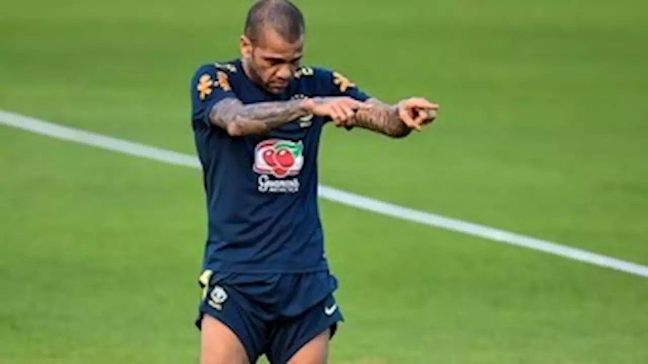 Advogado de Daniel Alves questiona versão da vítima: 'Houve cortejo sexual, ela procura por ele'