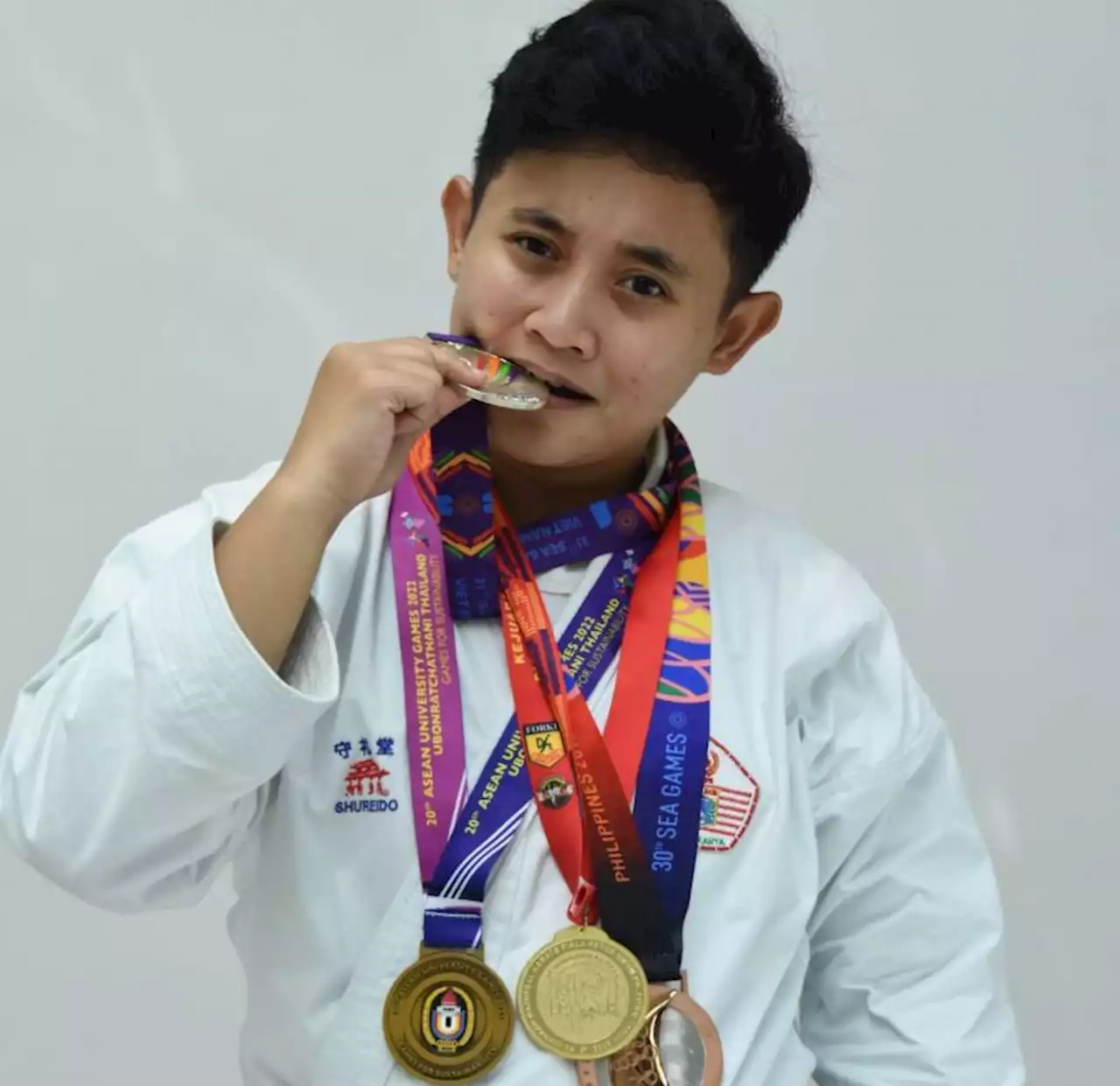 Kembali Sumbang Medali di SEA Games, Mahasiswa Mercu Buana Fokus ke Karate |Republika Online