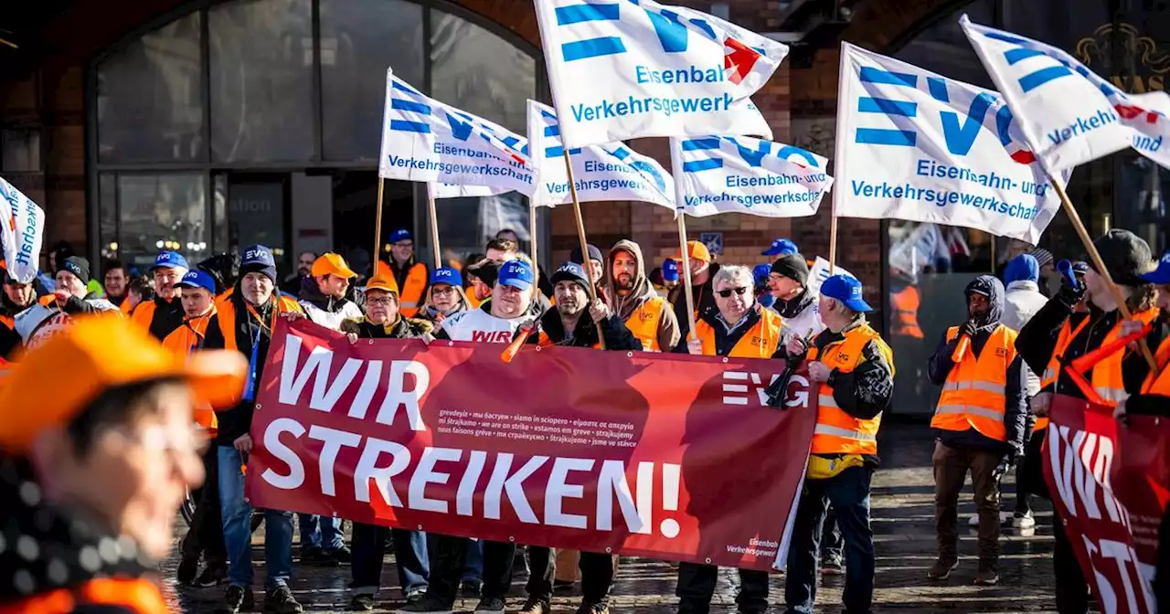 Tarifstreit mit Deutscher Bahn eskaliert: EVG zieht Warnstreik durch – trotz Zugeständnissen