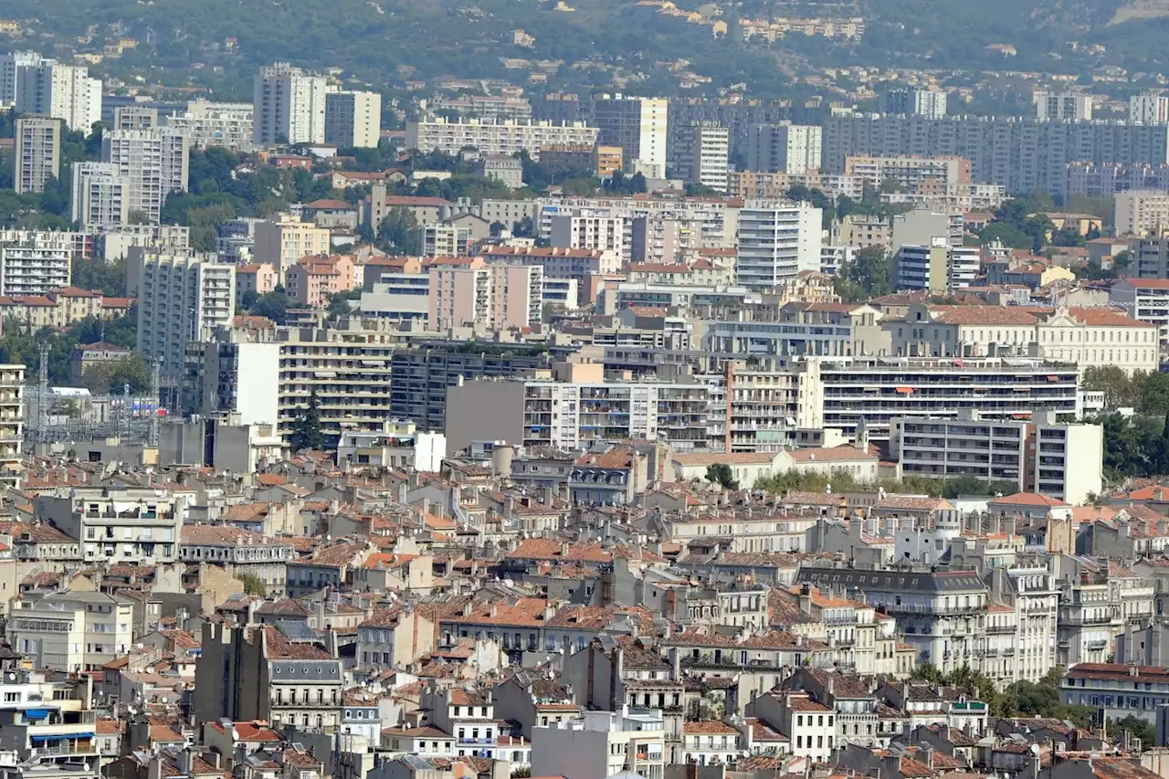 Mère de famille tuée à Marseille : 'Vous m'avez arraché ma femme', pleure son mari sur RTL