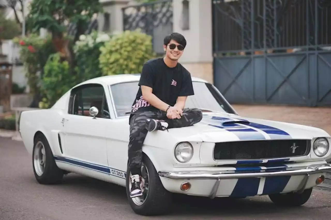 Rizky Billar Pamer Mobil Mewah usai Disebut Hater Artis Kurang Laku: Beli Cash Bosku!