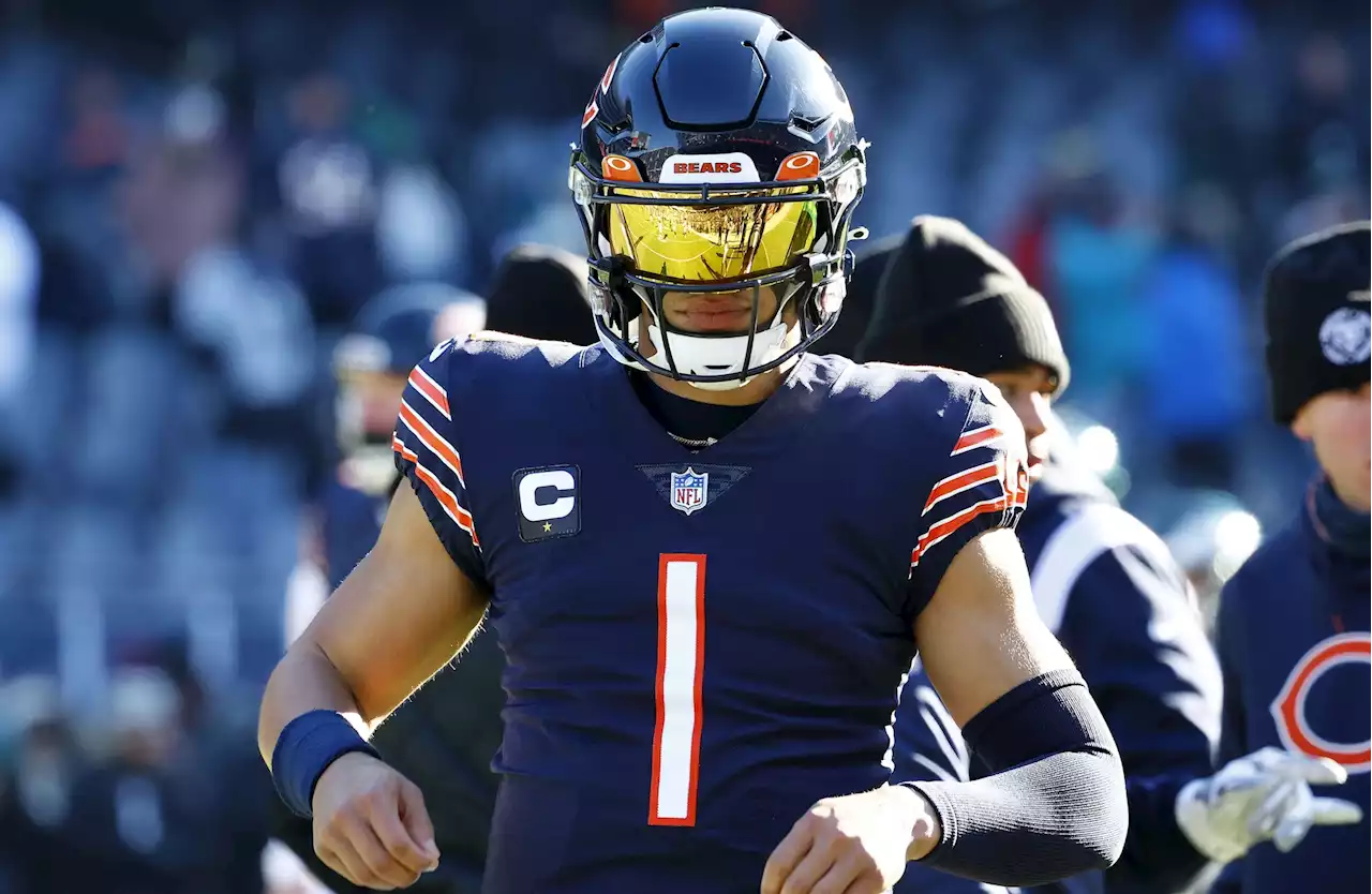 Can Justin Fields Break Bears' QB Curse?