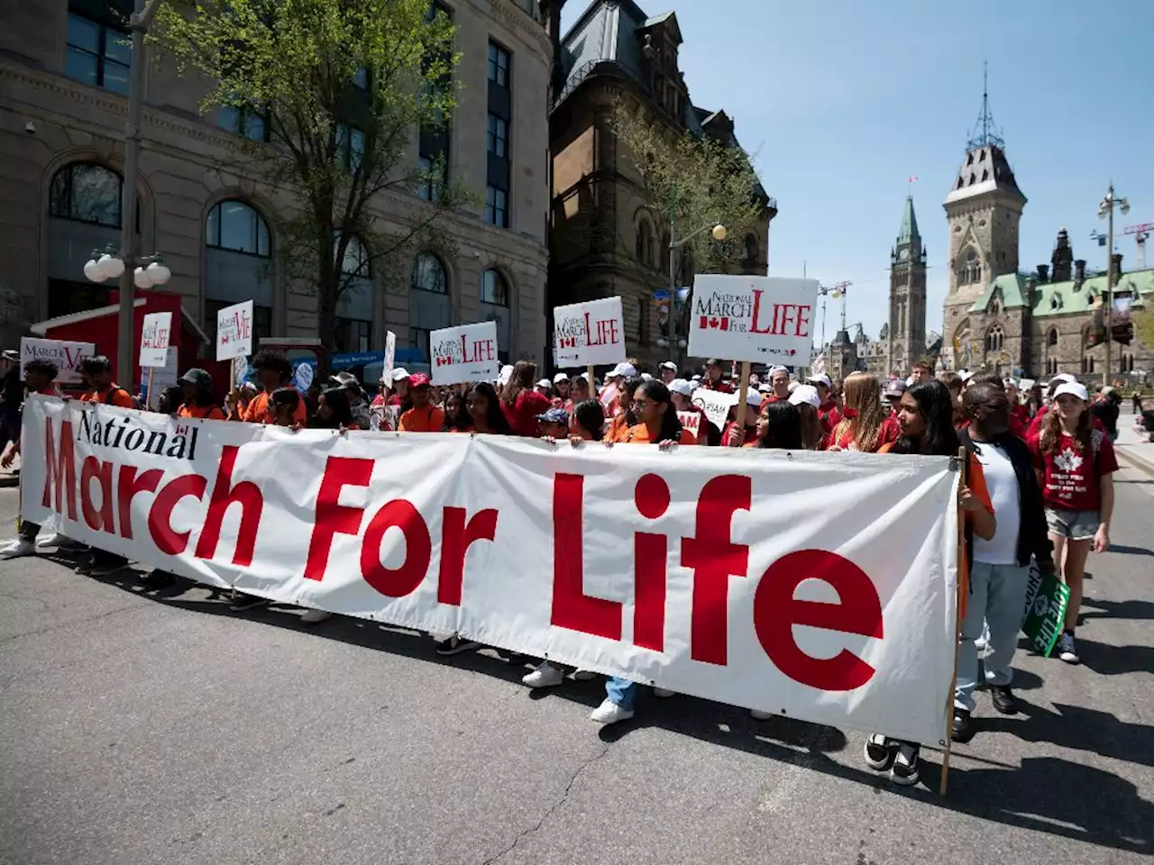 Liberals say Poilievre wants to ban abortion, but anti-abortion advocates don't endorse him