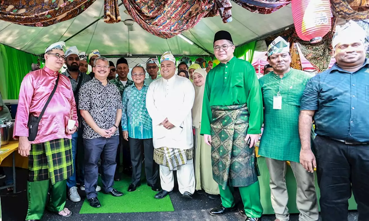 Raya mesra alam cara Northport