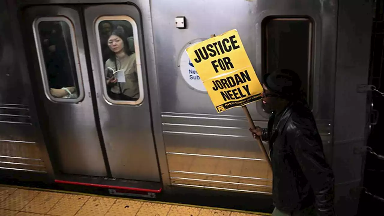 Daniel Penny, man who choked subway rider Jordan Neely, to face manslaughter charge: DA