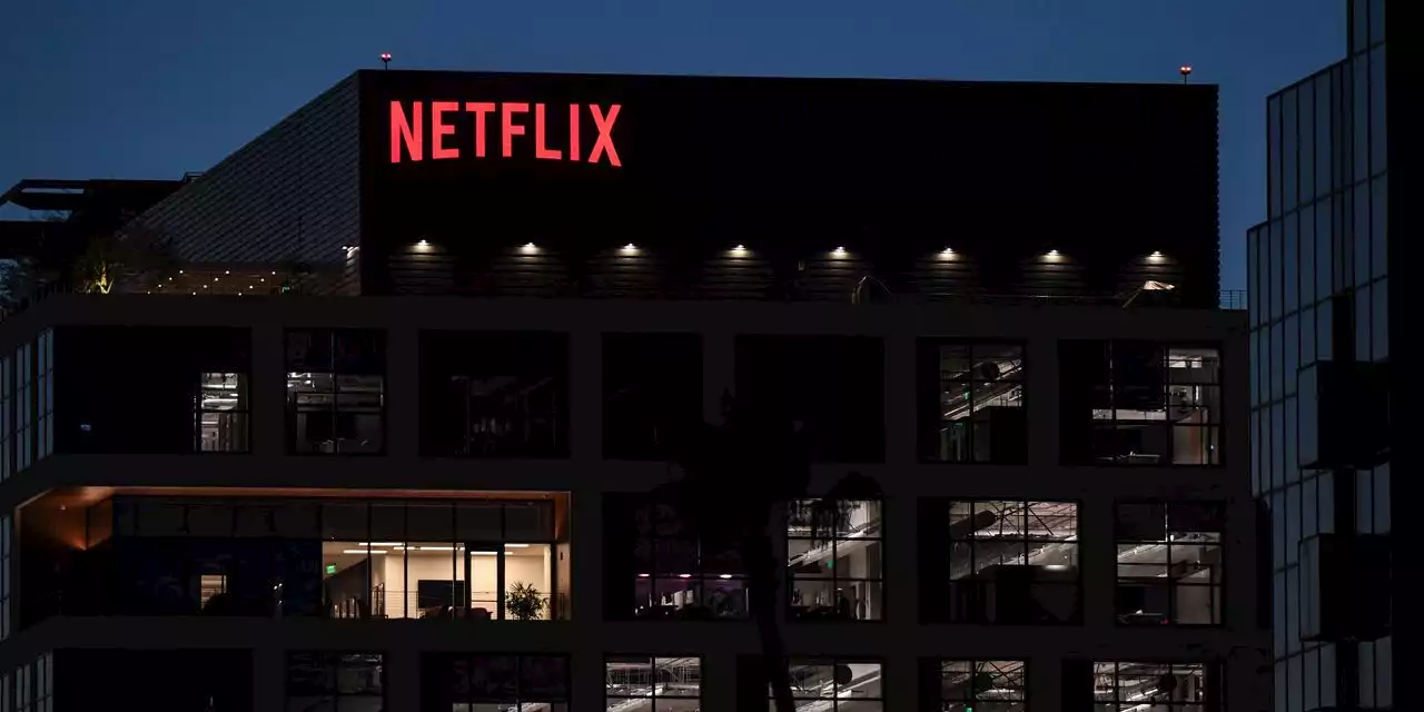 WSJ News Exclusive | Netflix Plans to Cut Spending by $300 Million in 2023