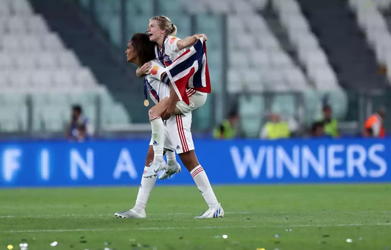 L’OL féminin remporte la Coupe de France contre le Paris Saint-Germain