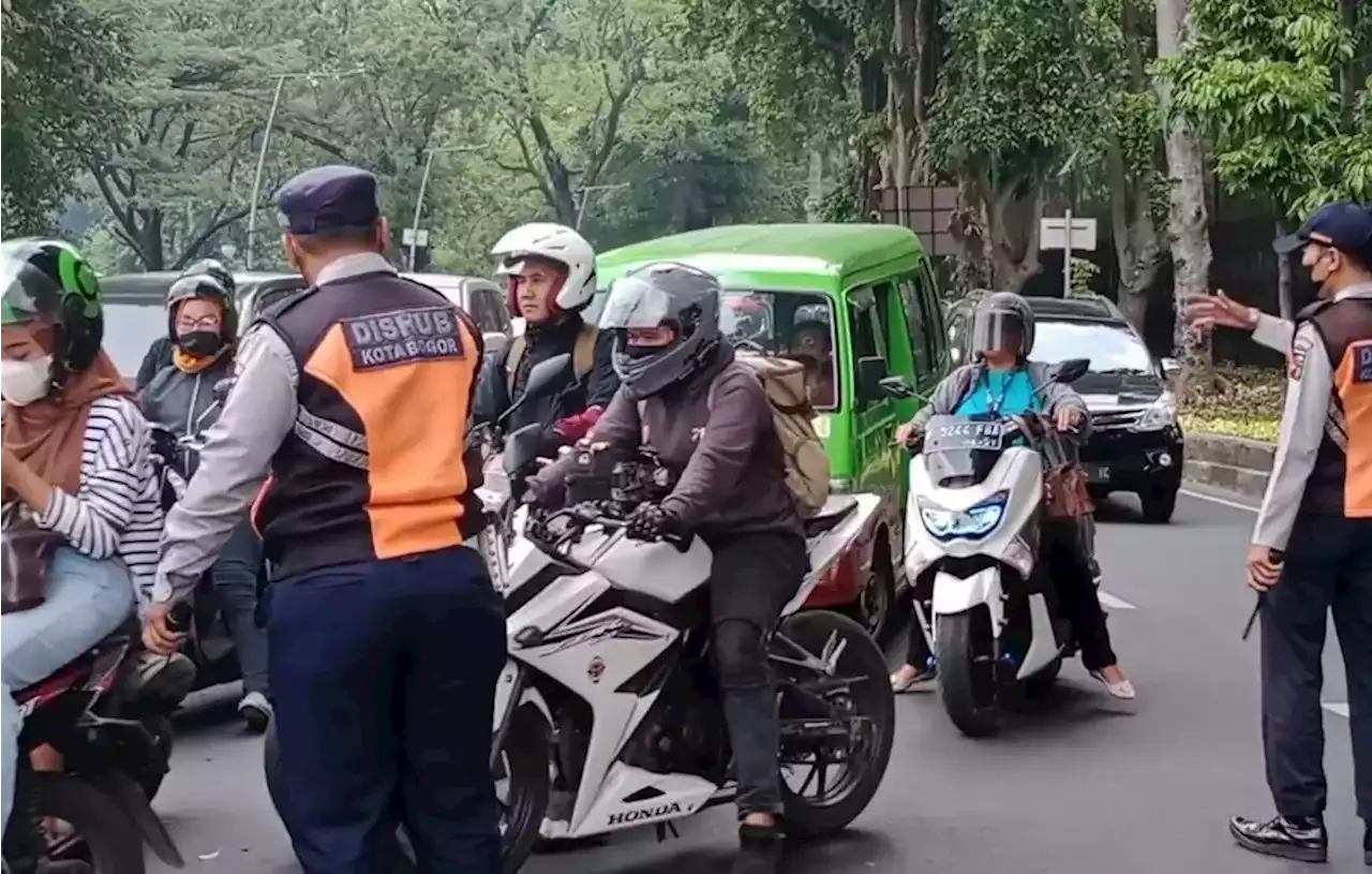 Imbas Penghapusan Sistem Satu Arah, Arus Seputar Istana Bogor Macet