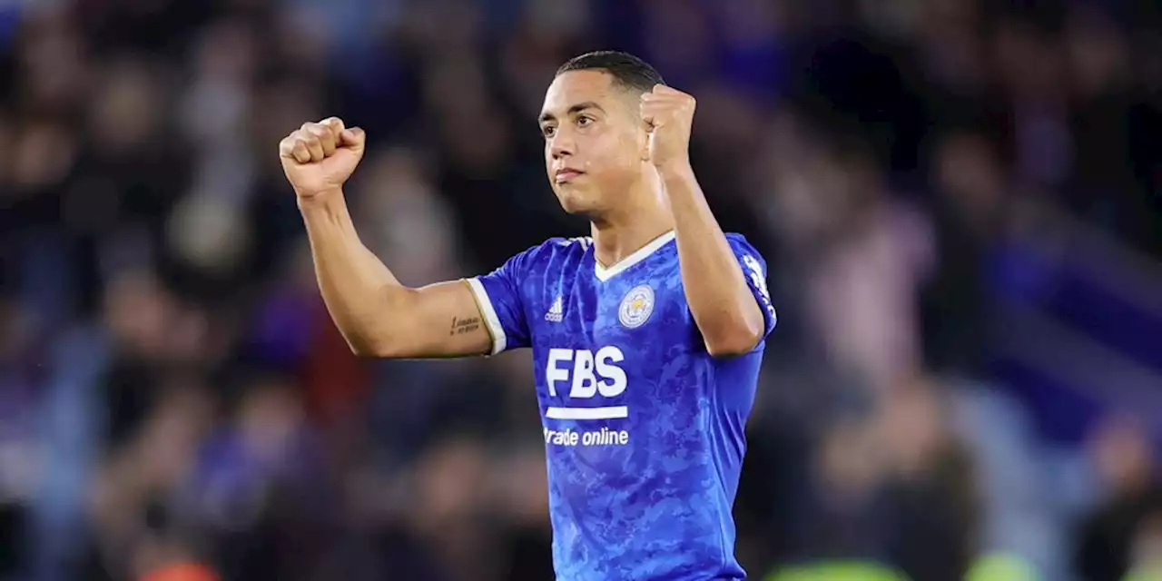 Liverpool Kejar Tanda Tangan Youri Tielemans - Bola.net