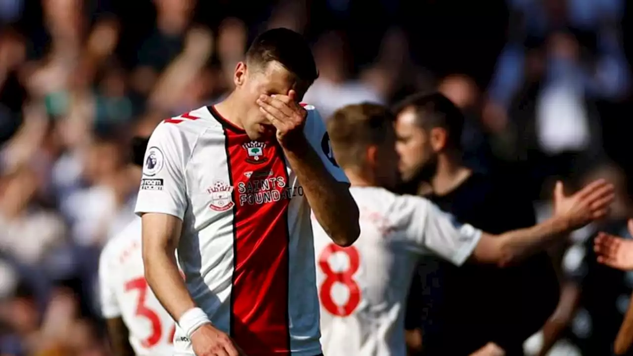 Southampton relegated after 2-0 loss to Fulham