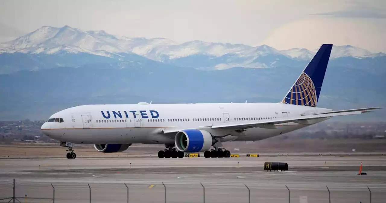 United pilots picket at O’Hare and other airports as airline unions press for higher pay