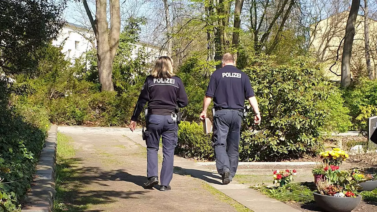 Grusel-Vandalismus auf dem Renickendorfer Friedhof