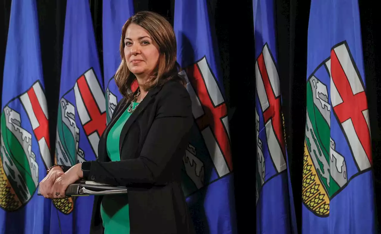 Fierce, early fire season in Alberta forces Danielle Smith into premier mode