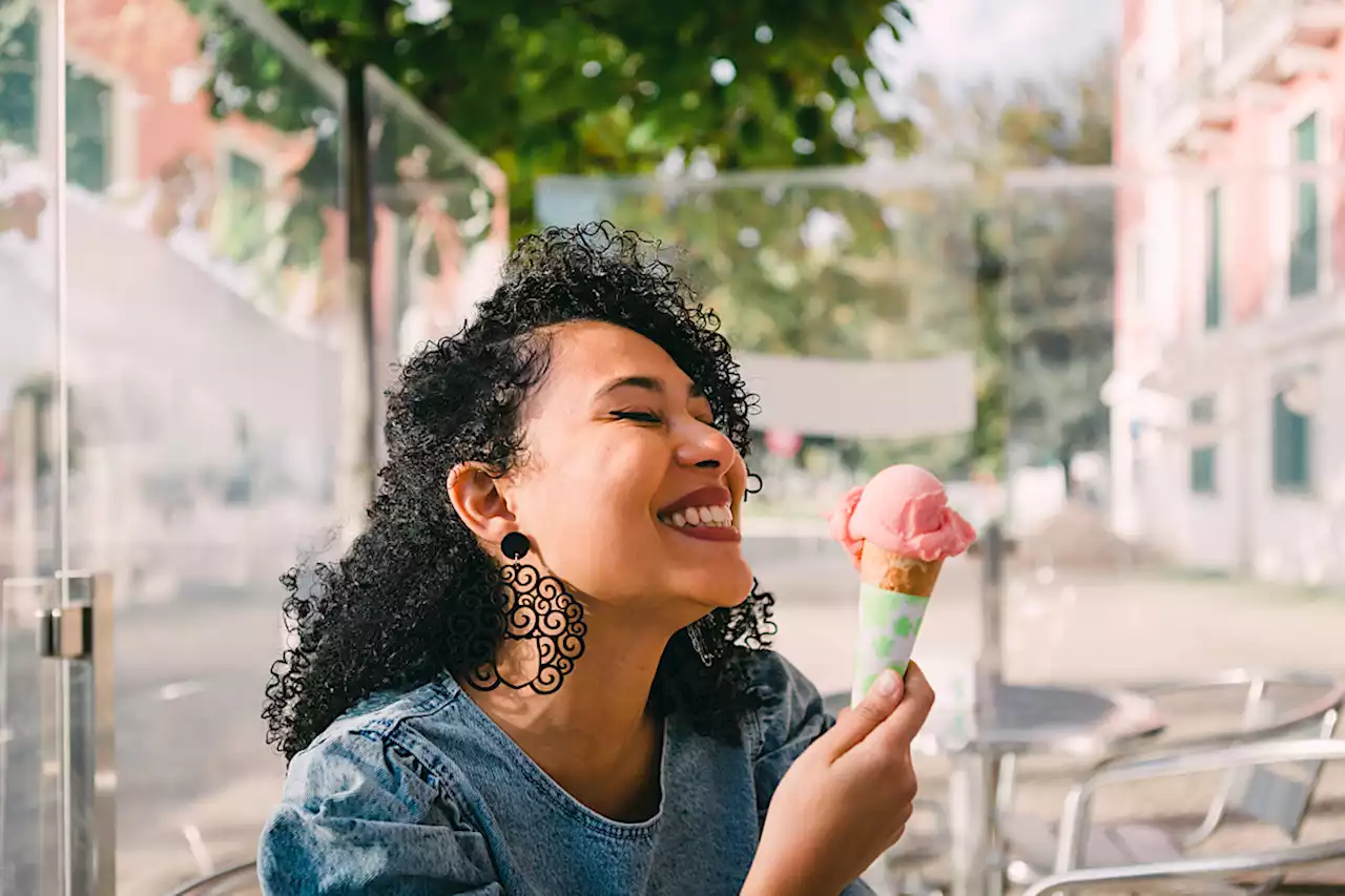 Why This RD Doesn’t Want You To Skip Dessert